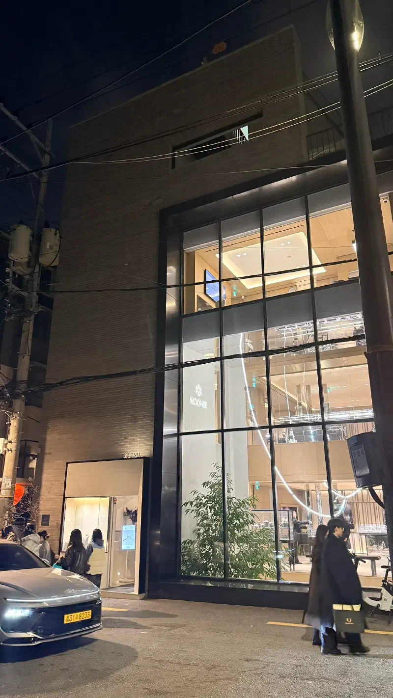 매장 전경